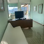 Grande Attico Con Vista Vicino Al Centro By Portofinovacanze Apartmán *