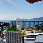 Grande Attico Con Vista Vicino Al Centro By Portofinovacanze Apartmán *