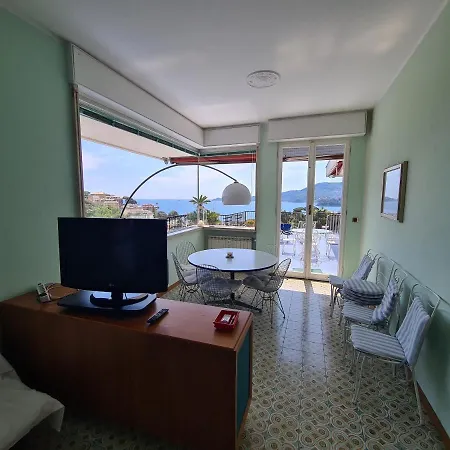 Grande Attico Con Vista Vicino Al Centro By Portofinovacanze Apartamento Rapallo