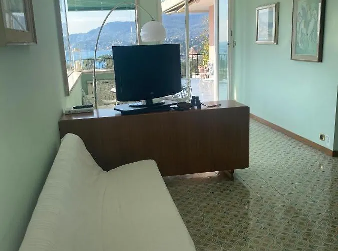 Grande Attico Con Vista Vicino Al Centro By Portofinovacanze شقة *