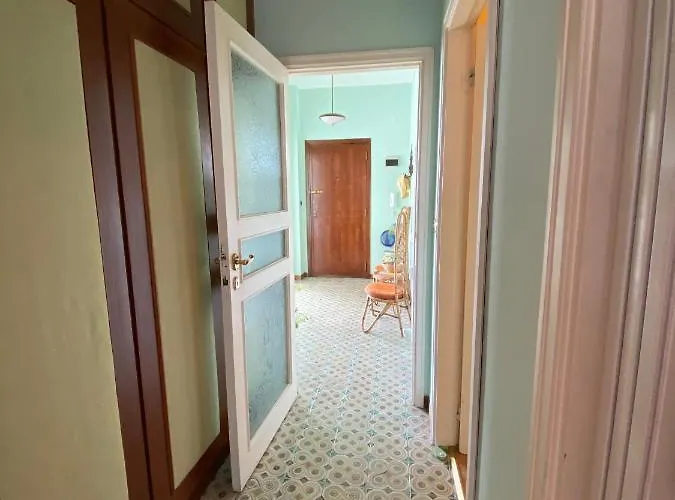 Grande Attico Con Vista Vicino Al Centro By Portofinovacanze Apartmán