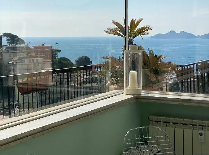 Grande Attico Con Vista Vicino Al Centro By Portofinovacanze Apartmán Rapallo