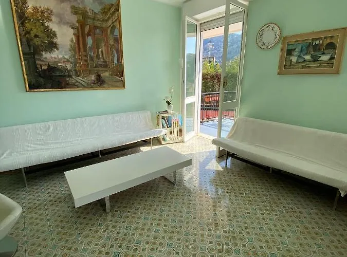 Grande Attico Con Vista Vicino Al Centro By Portofinovacanze شقة *